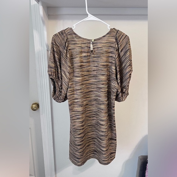 FINAL PRICE Christopher Deane Bubble Sleeve Shift Dress - Picture 6 of 7